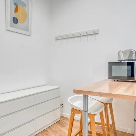 Renove A Chartrons Avec Climatisation Appartement