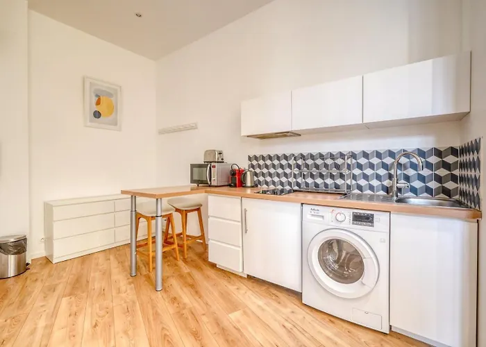 Renove A Chartrons Avec Climatisation Appartement *