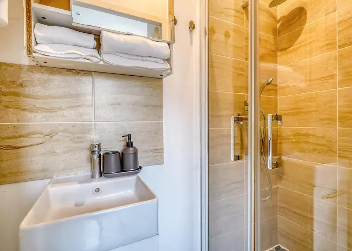 Renove A Chartrons Avec Climatisation Lejlighed Bordeaux